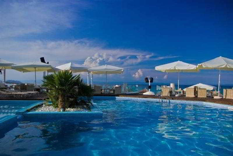 Al Mare Hotel Polychrono Luaran gambar